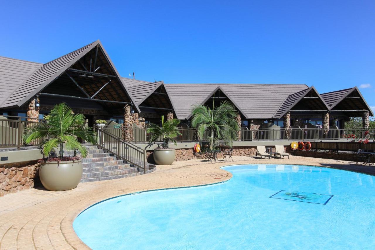 Zulu Nyala Game Lodge Hluhluwe Bagian luar foto