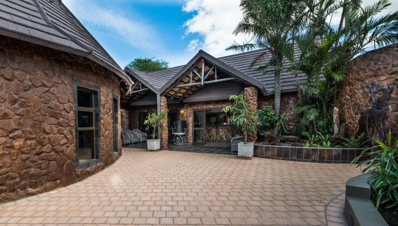 Zulu Nyala Game Lodge Hluhluwe Bagian luar foto