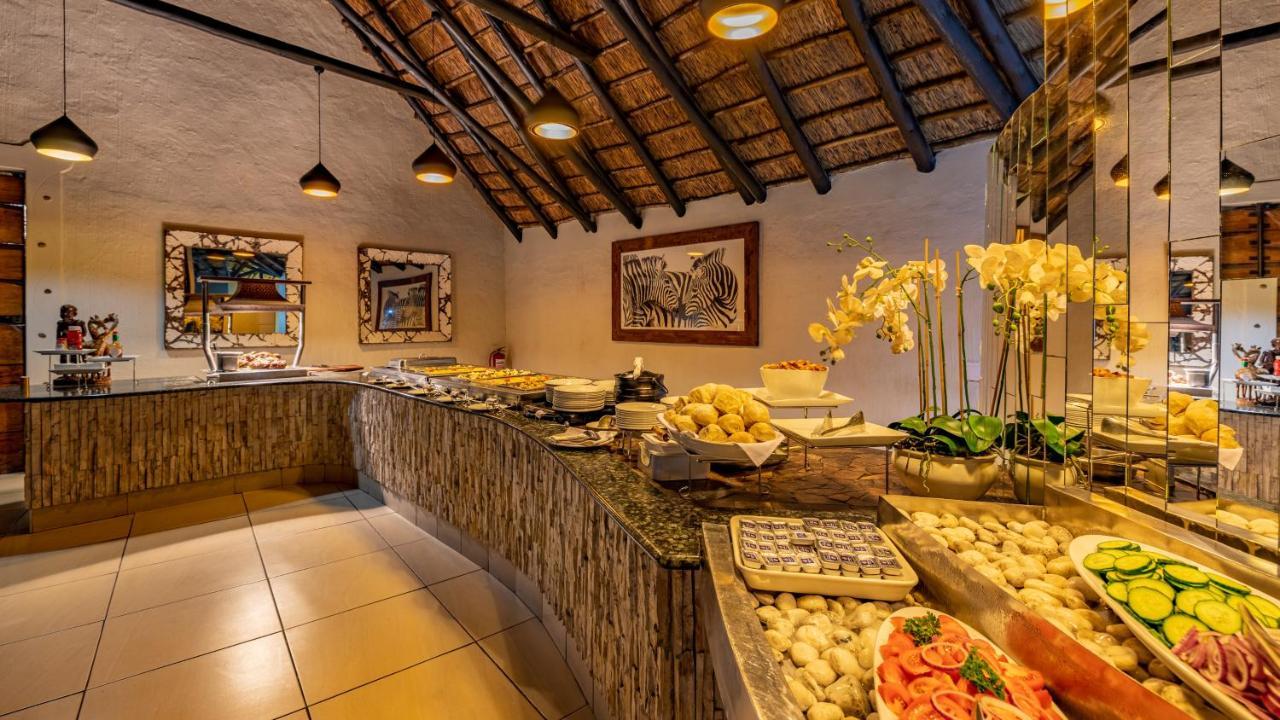 Zulu Nyala Game Lodge Hluhluwe Bagian luar foto