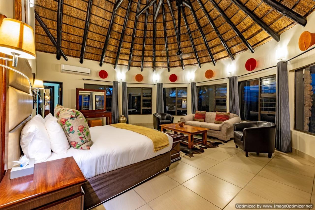Zulu Nyala Game Lodge Hluhluwe Bagian luar foto