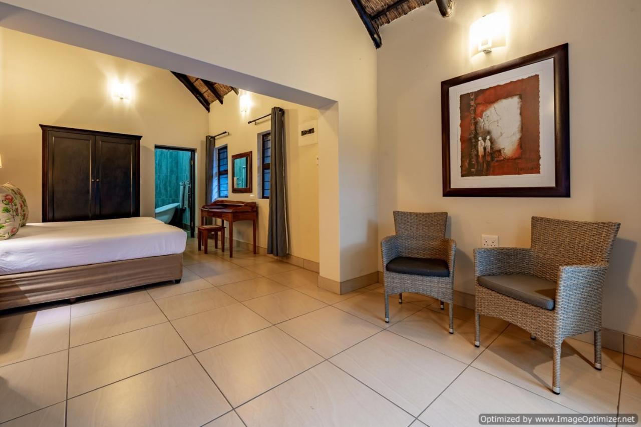 Zulu Nyala Game Lodge Hluhluwe Bagian luar foto